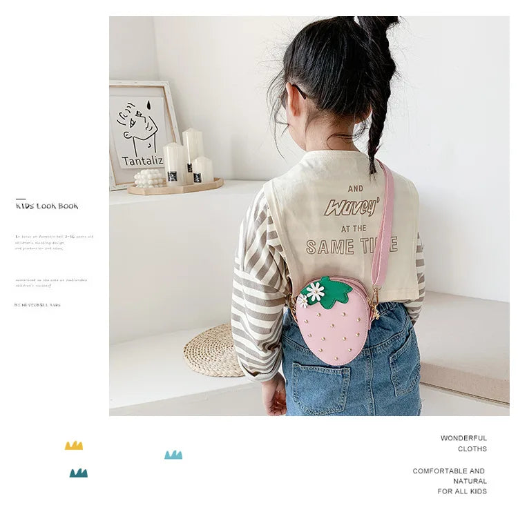 Lovely Children's Strawberry Crossbody Bags Cute Baby Accessories Mini Shoulder Bag Fashion PU Leather Girls Rivet Coin Purse