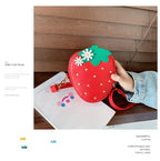 Lovely Children's Strawberry Crossbody Bags Cute Baby Accessories Mini Shoulder Bag Fashion PU Leather Girls Rivet Coin Purse