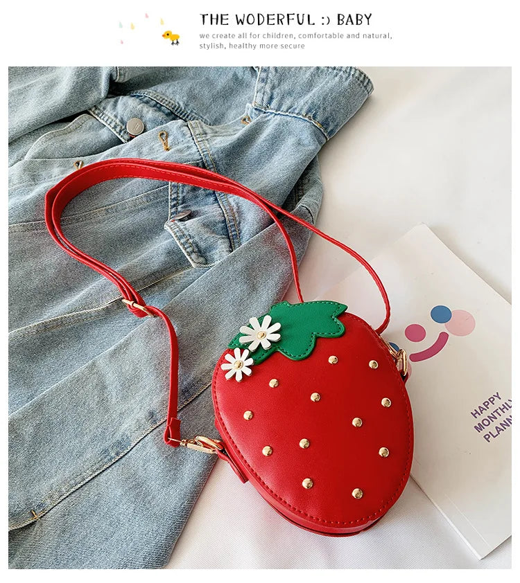 Lovely Children's Strawberry Crossbody Bags Cute Baby Accessories Mini Shoulder Bag Fashion PU Leather Girls Rivet Coin Purse