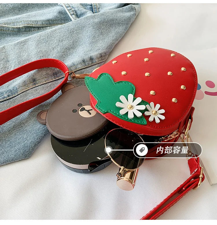 Lovely Children's Strawberry Crossbody Bags Cute Baby Accessories Mini Shoulder Bag Fashion PU Leather Girls Rivet Coin Purse