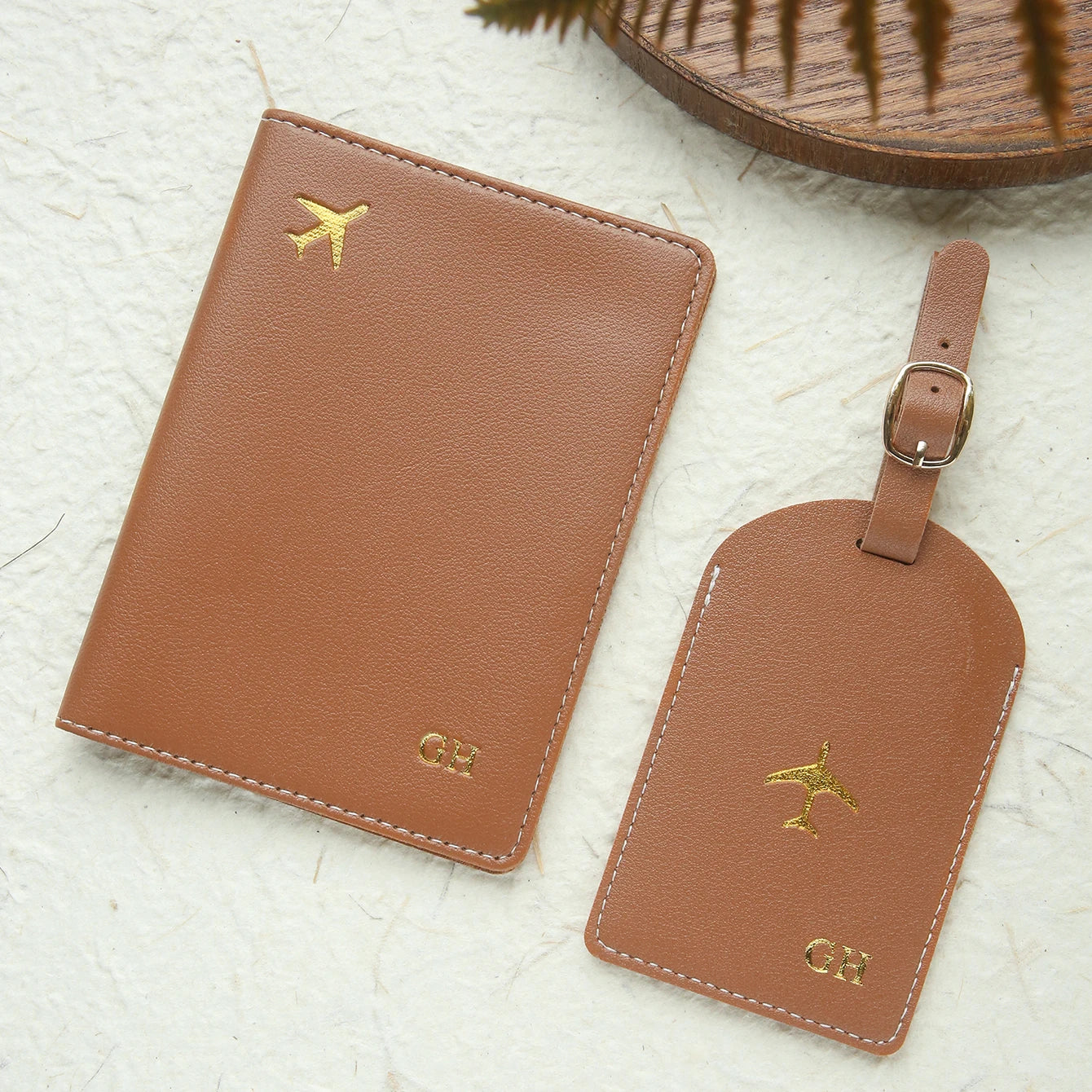 2PCS Custom Name Passport Holder & Luggage Tag Set Customized Gold Monogram Name Faux Leather Passport Cover with a Luggage Tag