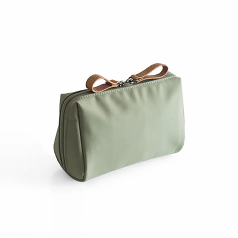 Portable Waterproof Women Makeup Bag Cosmetic Bag Coin Pouch Storage Bag Mini Lipstick Bag Small Bag Toiletry Bag Organizer Case
