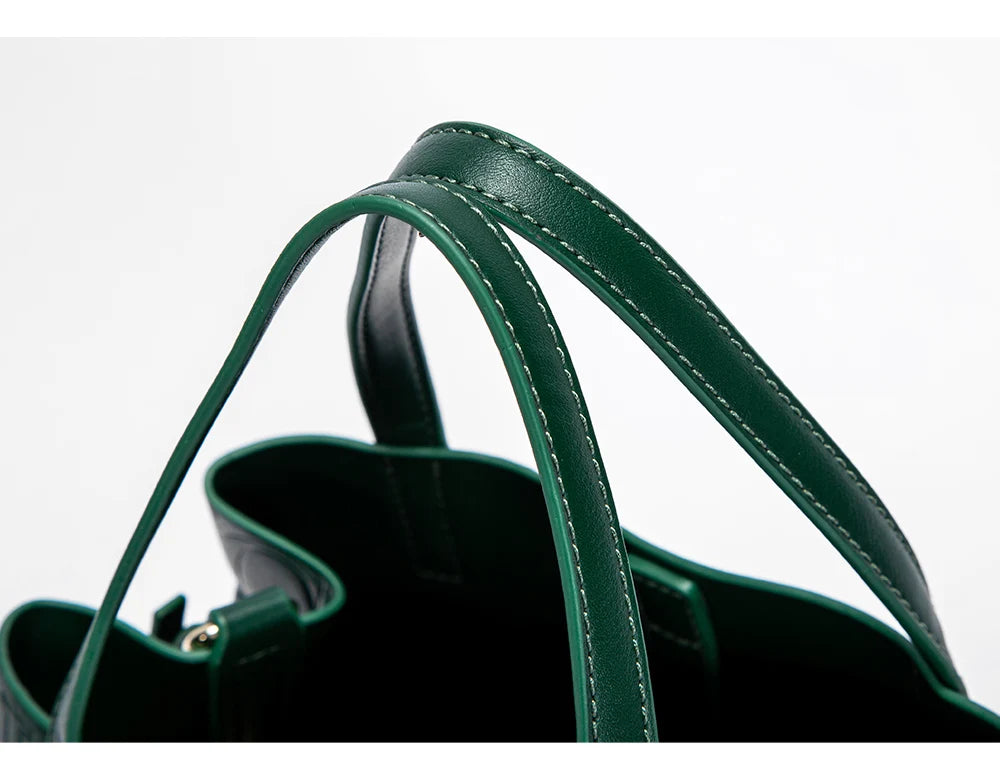 Classic Simple Solid Color Women's New 2024 Large Capacity Handbag Letter Element Women's Handbag