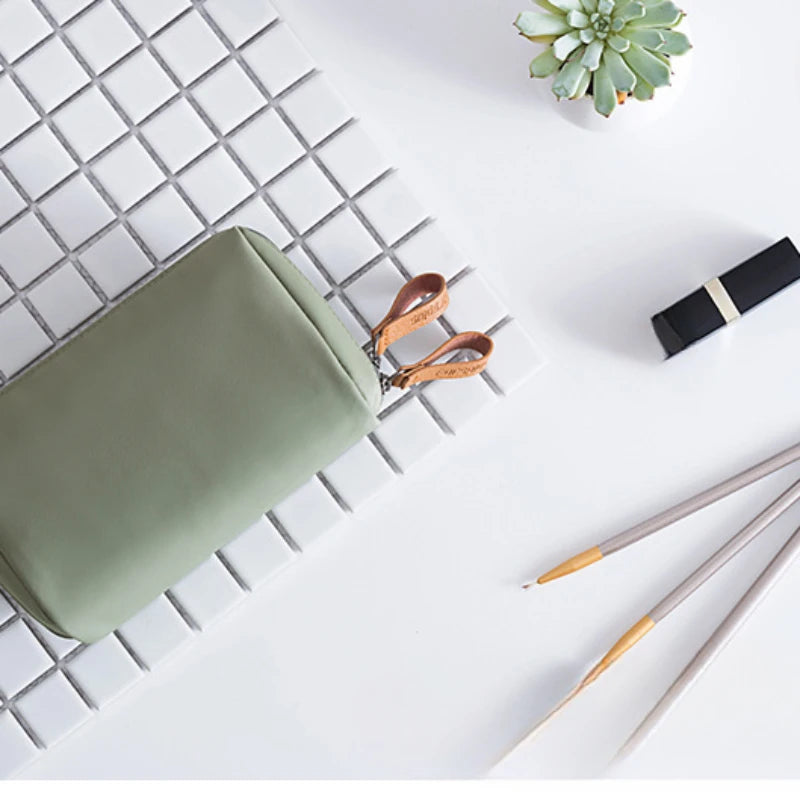 Portable Waterproof Women Makeup Bag Cosmetic Bag Coin Pouch Storage Bag Mini Lipstick Bag Small Bag Toiletry Bag Organizer Case
