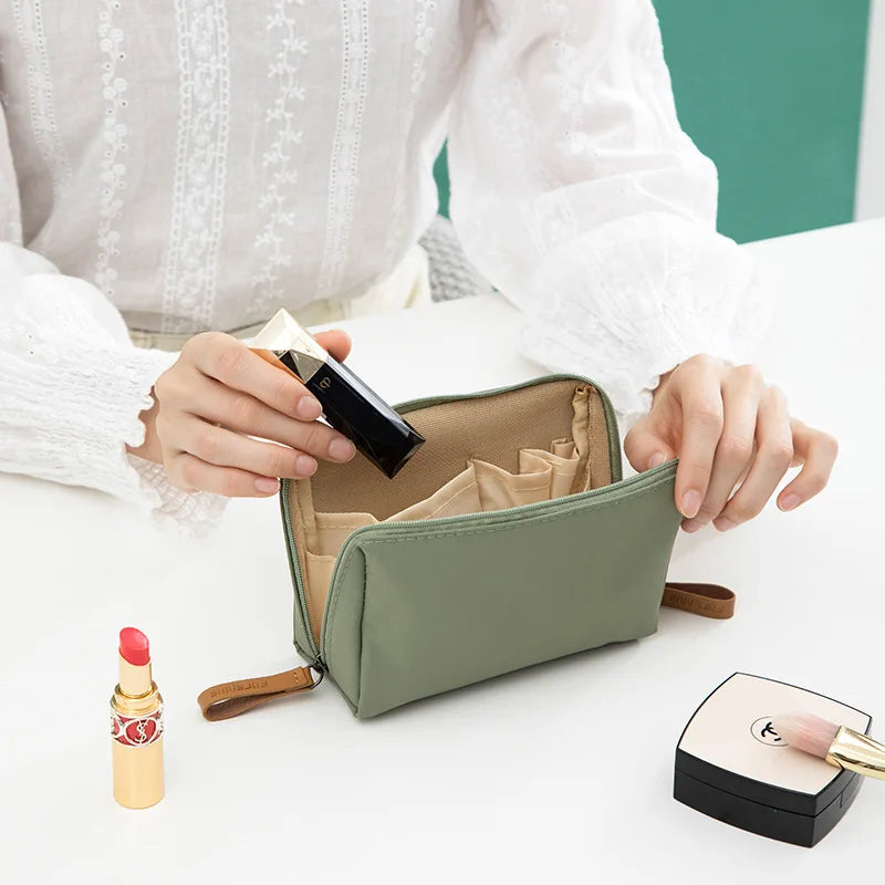 Portable Waterproof Women Makeup Bag Cosmetic Bag Coin Pouch Storage Bag Mini Lipstick Bag Small Bag Toiletry Bag Organizer Case